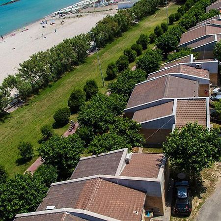 Residence Casabianca Porto San Giorgio Eksteriør billede