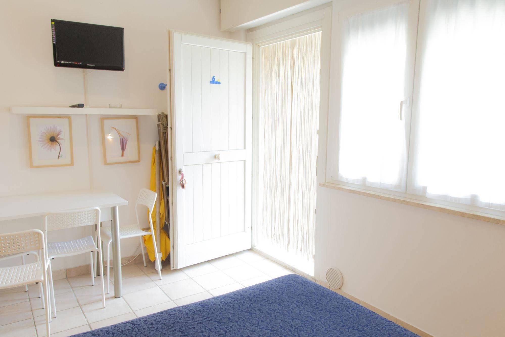 Residence Casabianca Porto San Giorgio Eksteriør billede