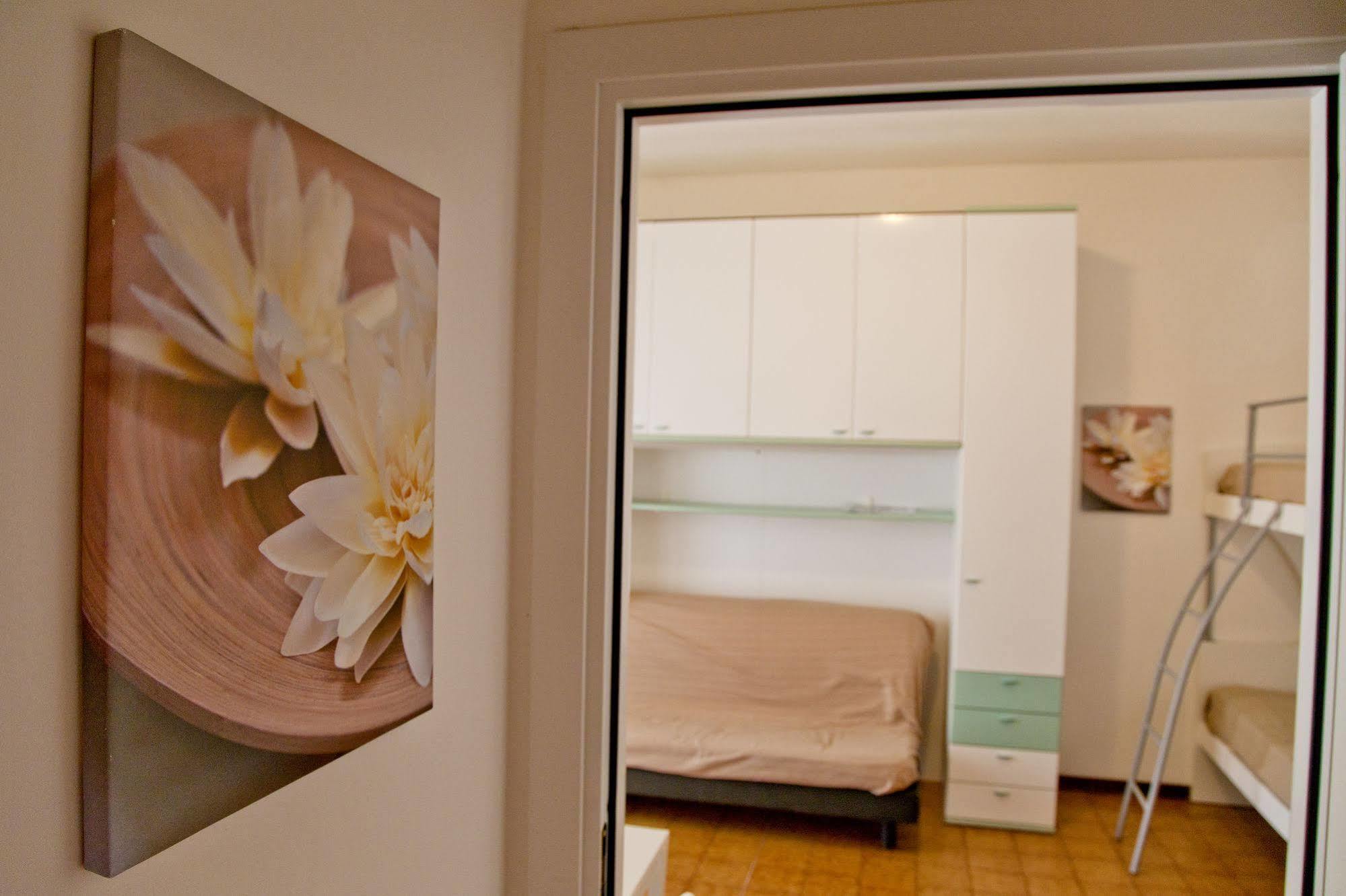 Residence Casabianca Porto San Giorgio Eksteriør billede